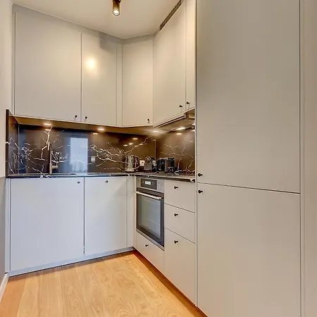 Luxury 1 Bedroom Flat In Kirchberg * Luksemburg